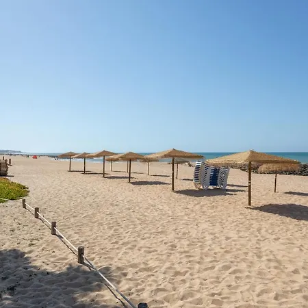 Al - Vista Mar Апартаменты Картейра