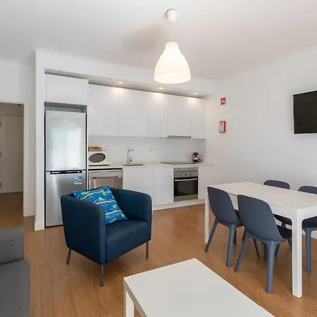 Al - Vista Mar Quarteira