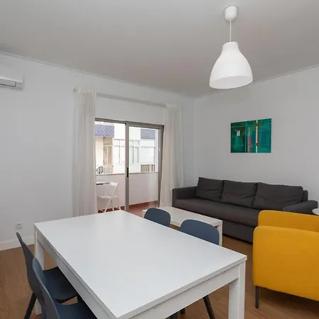 Al - Vista Mar * Quarteira